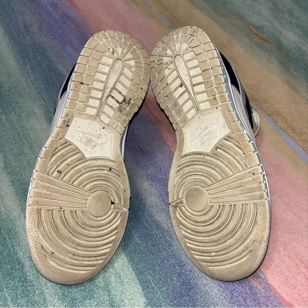 WOMEN'S NIKE DUNK LOW RETRO CASUAL SHOES size 5